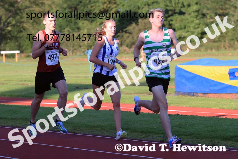 3000 metres, 2024 NEGP 6, Monkton Stadium,  Wednesday, August 14th.  Photo: David T. Hewitson/Sports for All Pics